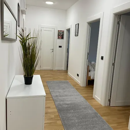 Apartment Joy Vracar 3 Bedrooms 2 Bathrooms *